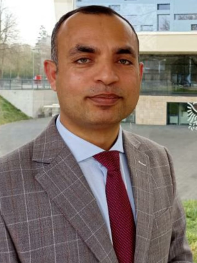 Dr A. Ahmad (Ali)