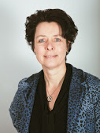 J.C.M. van Casteren-van Schipstal (Annette)